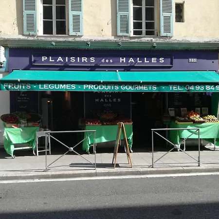 Palais De France Daire